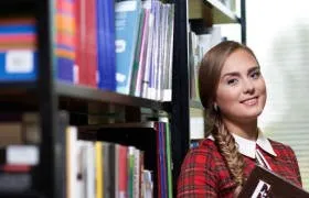 Акадэмія прыкладных навук Вінцэнта Поля ў Любліне Англійская філалогія